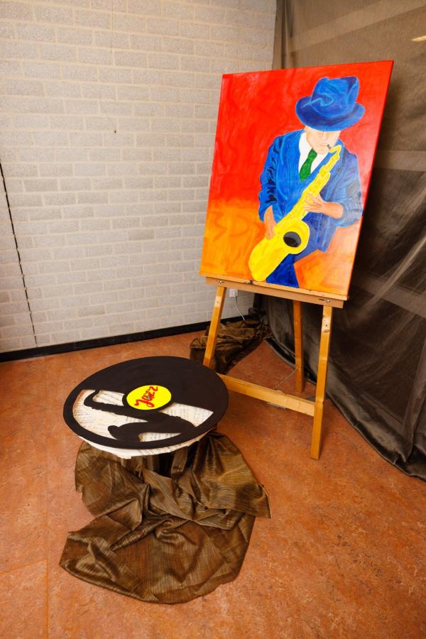 Foto: Bram Saeys; Pius X Eindexamen presentatie optreden, kunstwerken