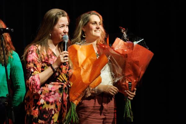 Foto: Bram Saeys; Pius X Eindexamen presentatie optreden, kunstwerken